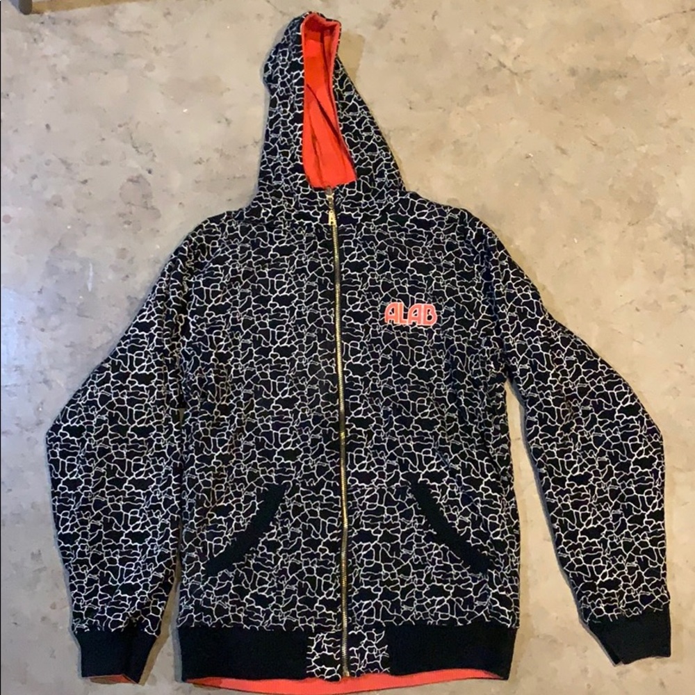 Men’s REVERSIBLE Hoodie. Size XL. ALAB brand.